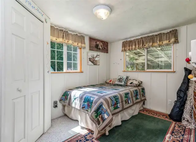 Second bedroom