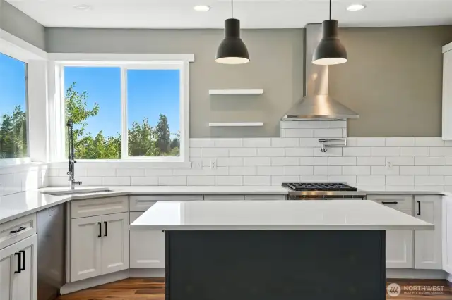 Kitchen - Breakfast Bar