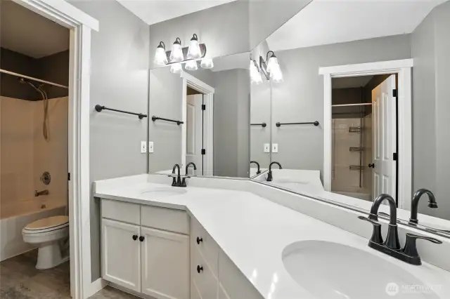 Bathroom - Hall