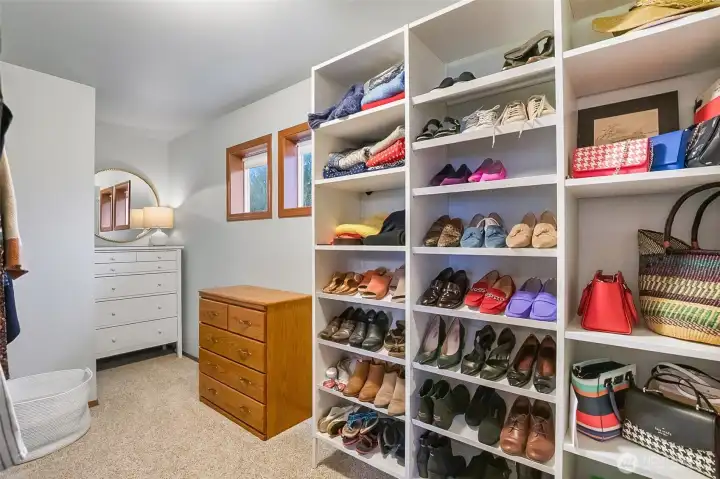 Dreamy walk-in closet