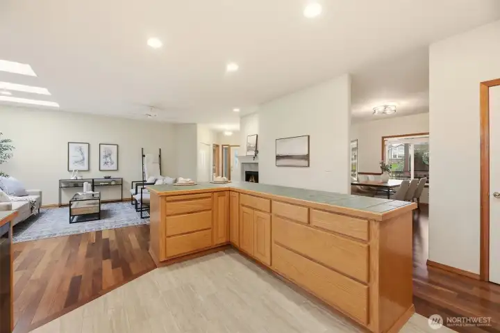 Convenient access to dining room from kitchen.