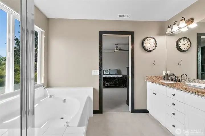 Primary Bedroom ensuite