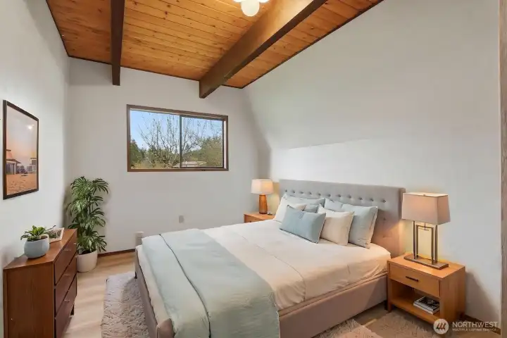 Virtual staged to show an example of how the space could be used.