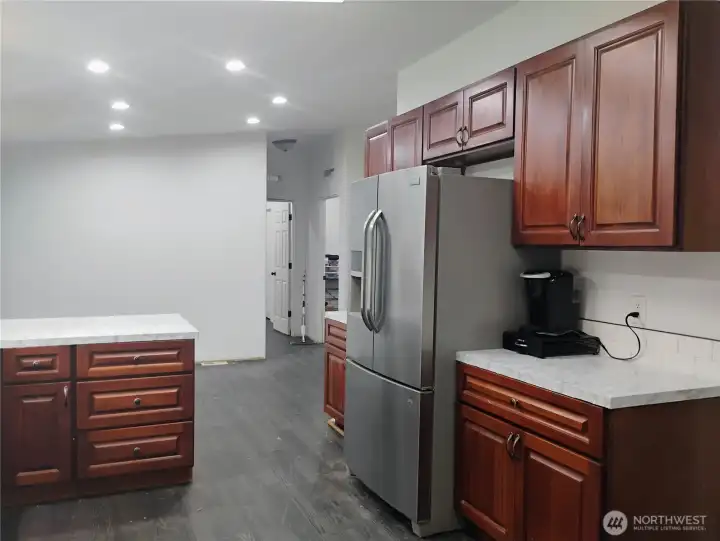 A kitchen made for cooking, connecting, and entertaining