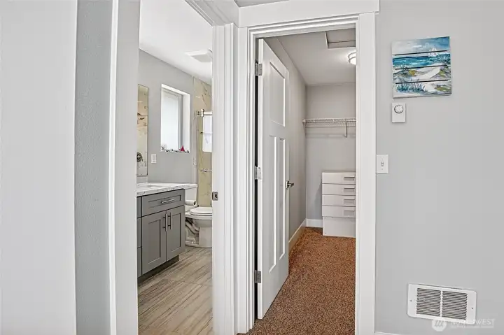 Primary Ensuite Walk In Closet