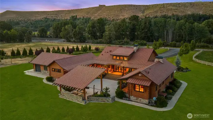 Luxury Retreat on the Yakima River