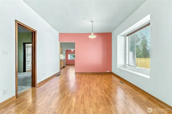 View from the Front door into the Living room and Dining Room View from the Front door into the Living room and Dining Room