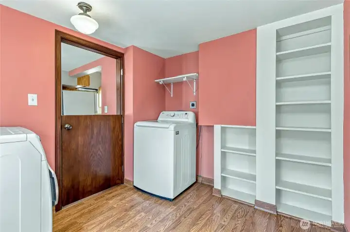 Laundry and Pantry on the Main Laundry and Pantry on the Main