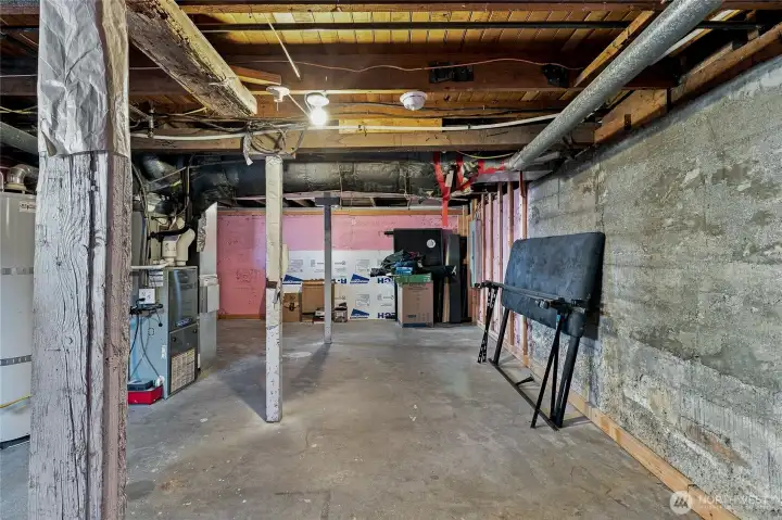 Unfinished Basement Unfinished Basement