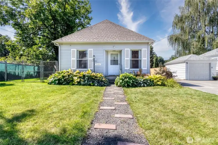 1500 sqft Home on 2 Parcels 1500 sqft Home on 2 Parcels