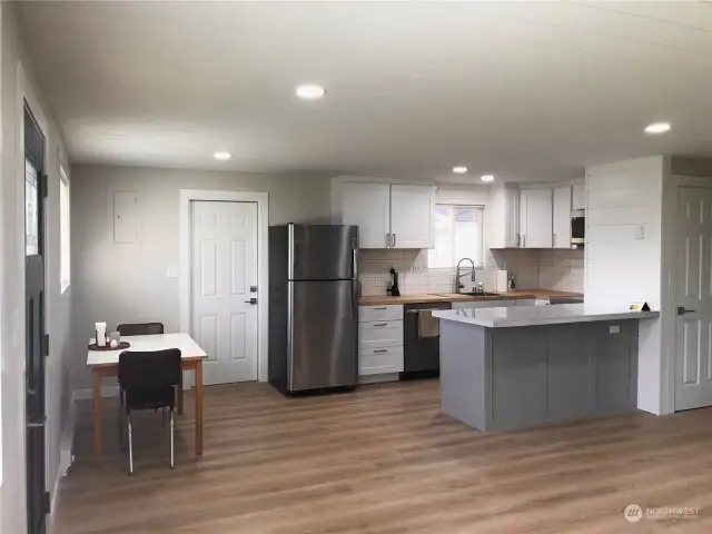 Kitchen eating space