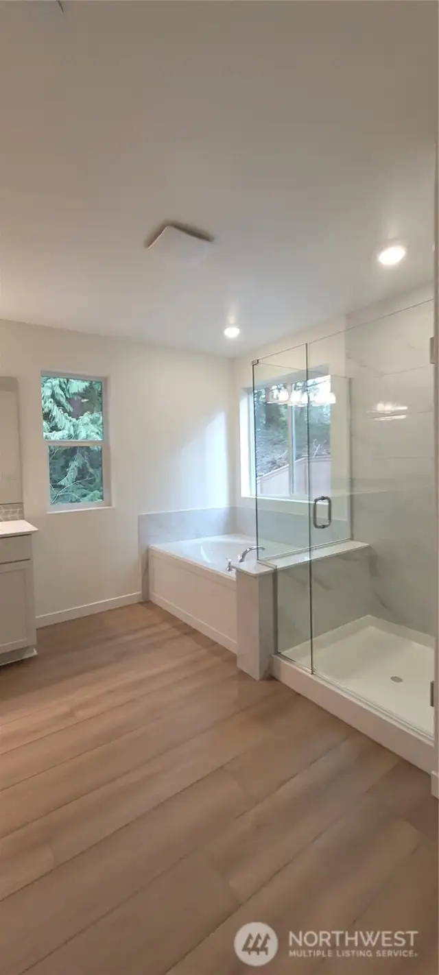 Super primary bedroom