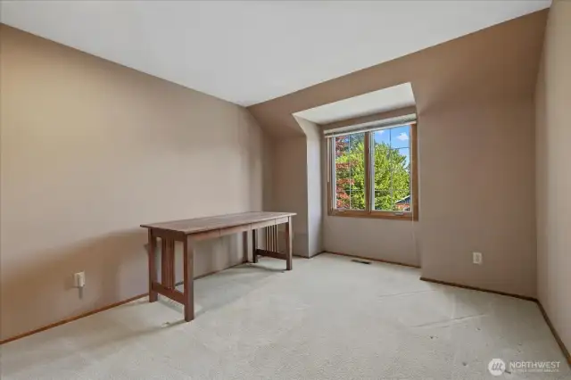 4th bedroom or office.