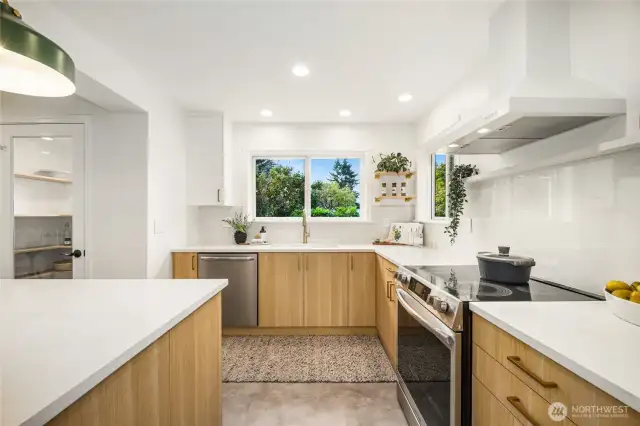 Plenty of counterspace and cabinets for all your things plus new appliances too.