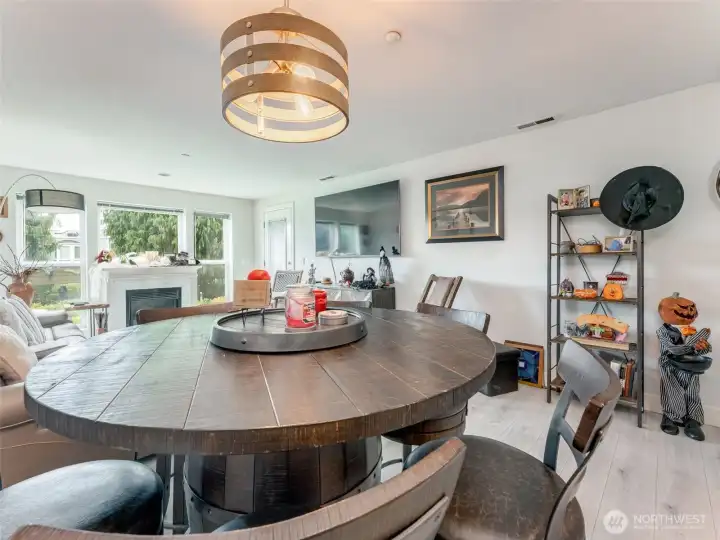Living/Dining Room