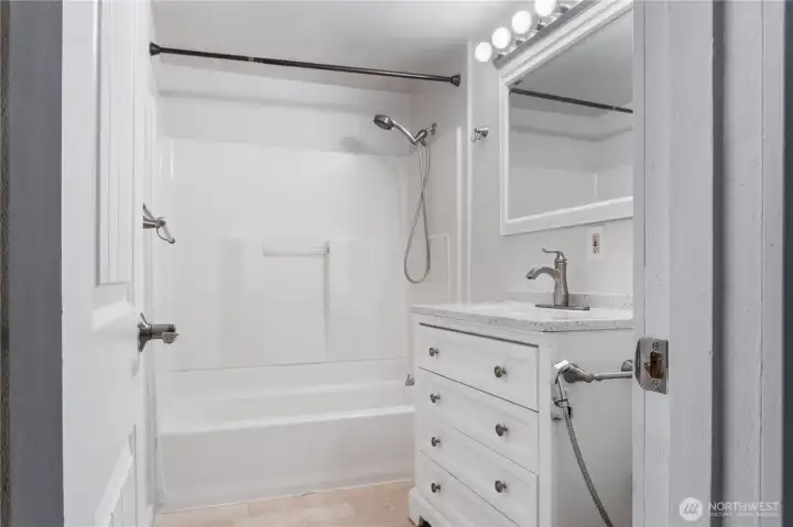 3.3 Primary Bathroom