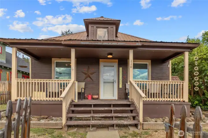 Welcome to 110 W 3rd Street Cle Elum, WA