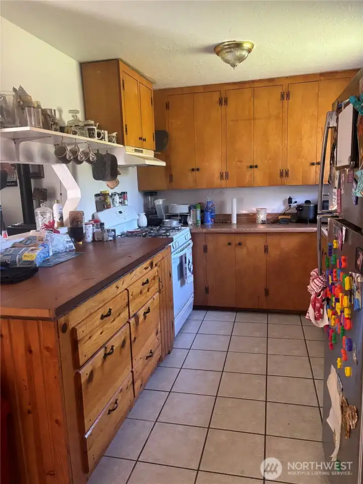1st cabin kitchen