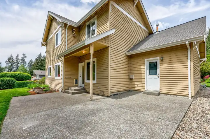 The large patio is great for having guests over for a BBQ!