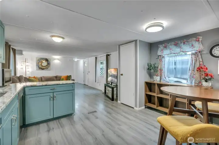 Kitchen with eating bar & dining area, 2 large pantry or storage closets!