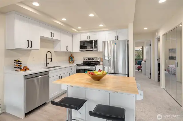 Looking to Kitchen & Hallway to 2 Main Floor Bedrooms