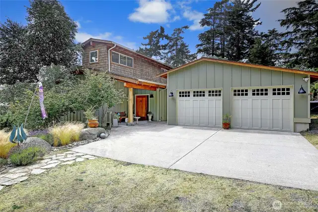 View of Front of Home and Garage
