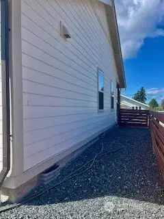 Gravel on the other side for easy upkeep too.