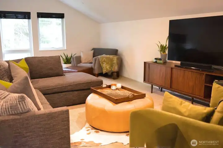 Upstairs bonus room