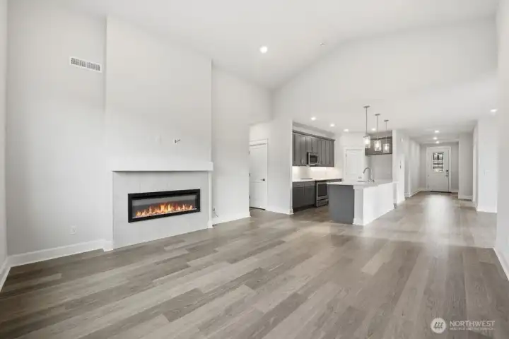 2945 Balsamroot - Ready Now!