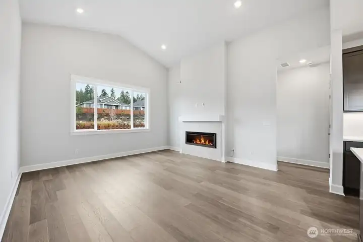 2945 Balsamroot - Ready Now!