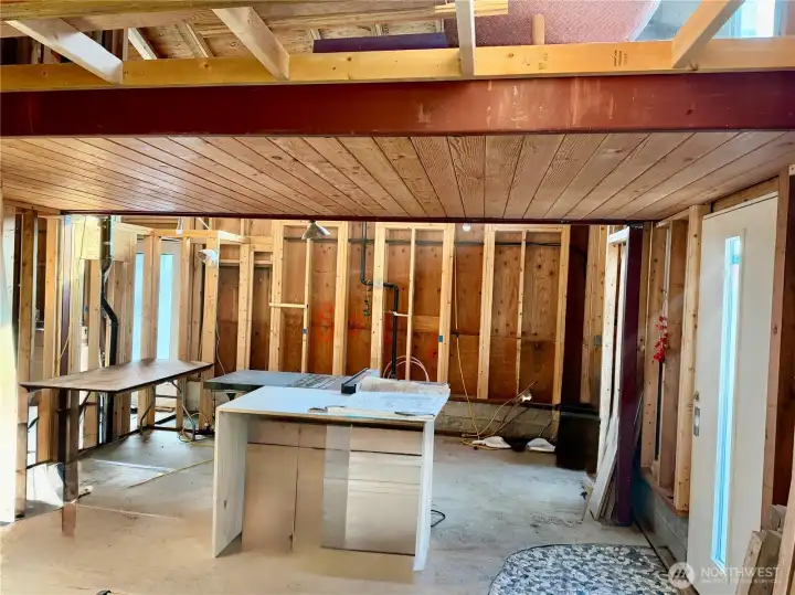 cottage - entry into kitchen