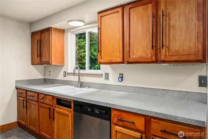Kitchen window over looks back yard