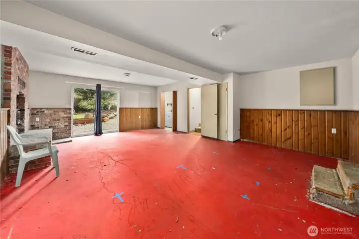 Daylight lower level