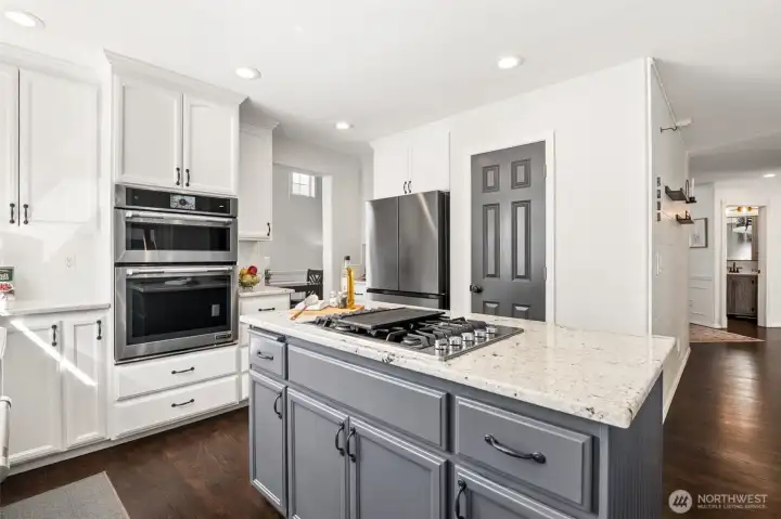Remodeled kitchen in 2016 means all the appliances are less than 10 years old. All new soft-close cabinets & drawers, granite countertops -- and a surprising under-stair pantry (must see!)