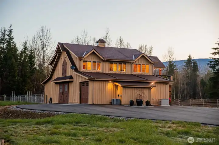 The Barndominium - custom Barn Pros Denali plan