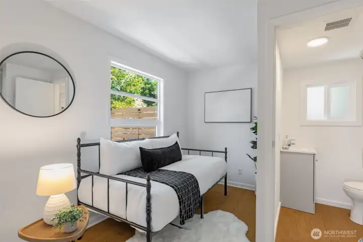 1-bed & 3/4 bath 1-bed & 3/4 bath