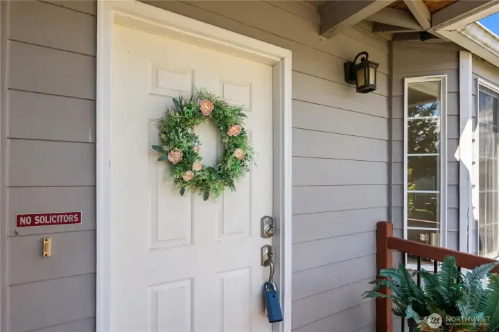 Fresh painted front deck, inviting front space Fresh painted front deck, inviting front space