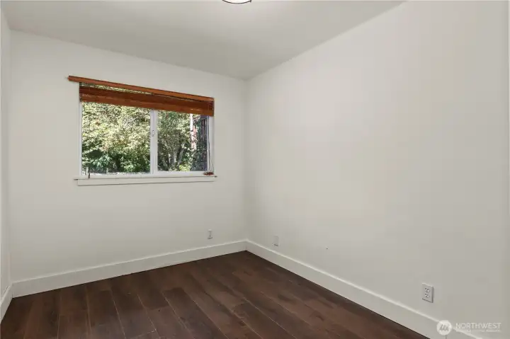 Extra Den/Office Extra Den/Office