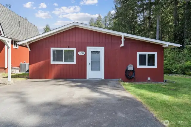 Unfinished Unit, great for potential ADU