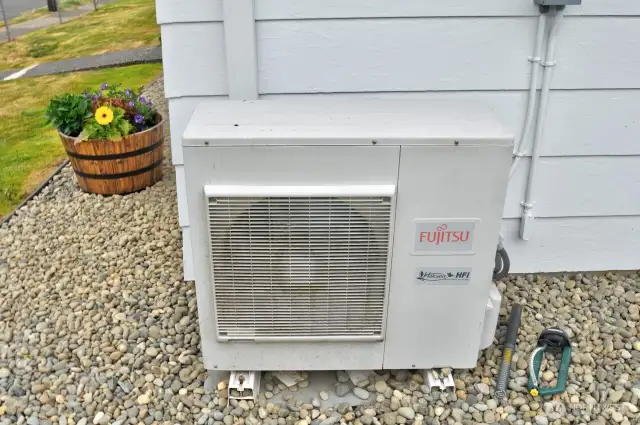 Tay warm and cool with mini split heat pump.