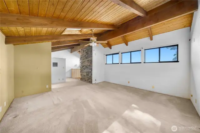 Looking back toward the primary bathroom and stairs.