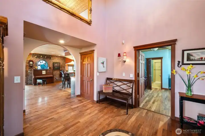 Soaring entry blending elegance & Northwest warmth.