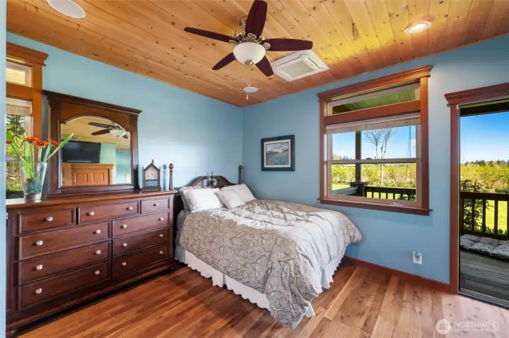 Guest suite with adjacent full bath for privacy & ease.