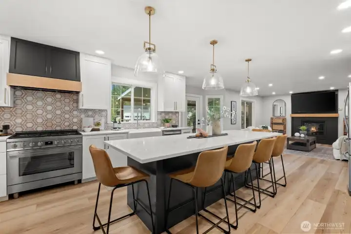 Fully updated kitchen