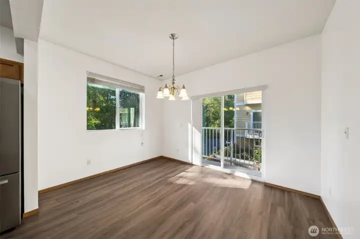 Kitchen nook area
