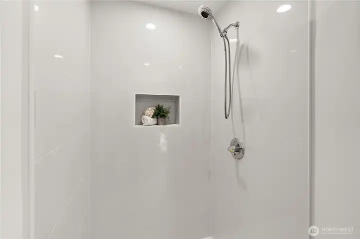 Beautifully tiled walk in shower