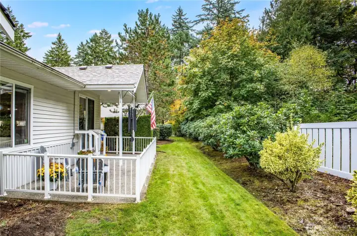 Listen to the sounds of nature: the wind moving softly through the fir trees, birds singing, and even the seals barking not far away at Dash Point State Park’s waterfront.