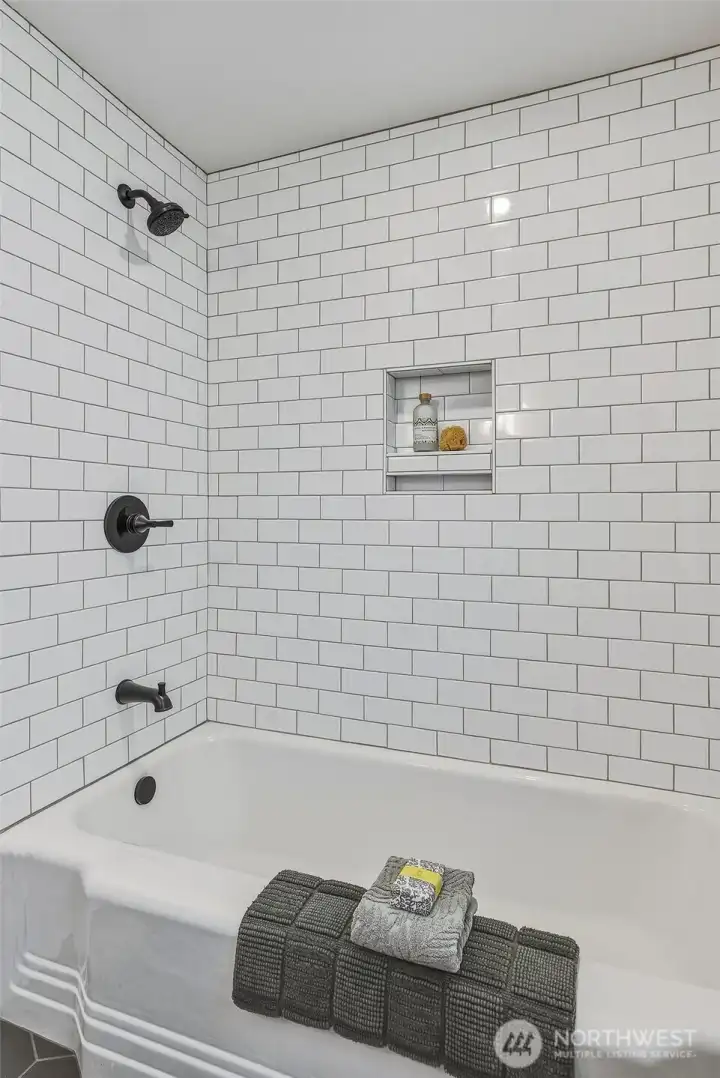 Classic Bath Features