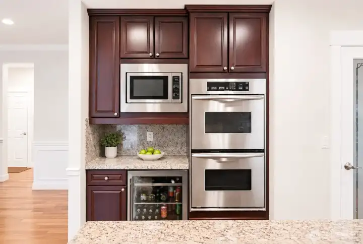 Double ovens, Microwave and wine fridge