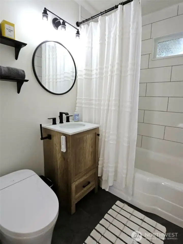 Updated bathroom with bidet!